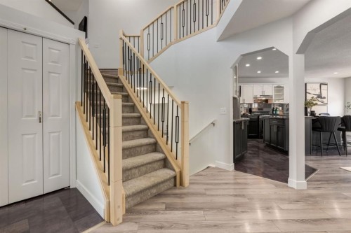 82 Hidden Ridge View Nw, Calgary, AB - Indoor Photo Showing Other Room