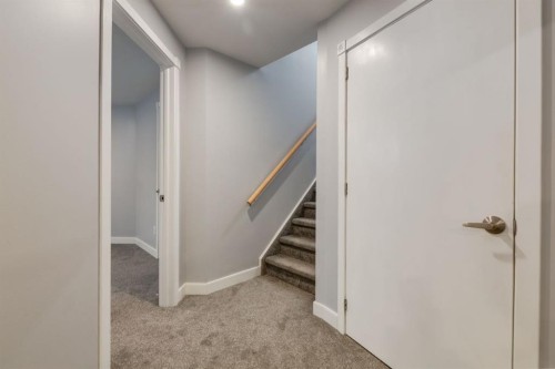 82 Hidden Ridge View Nw, Calgary, AB - Indoor Photo Showing Other Room