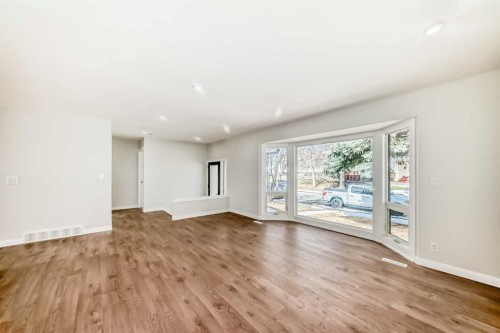 5173 Whitestone Road Ne, Calgary, AB - Indoor