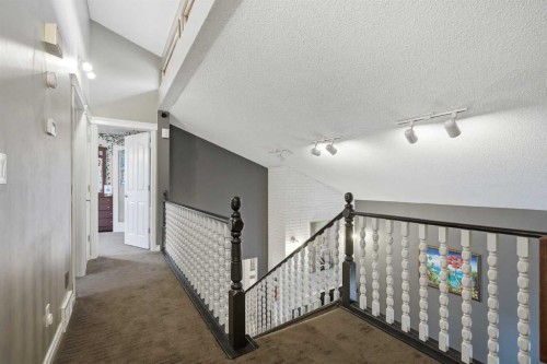 2608 Deer Side Drive Se, Calgary, AB - Indoor Photo Showing Other Room