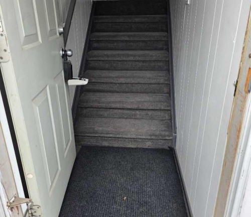 2822 13 Avenue Se, Calgary, AB - Indoor Photo Showing Other Room
