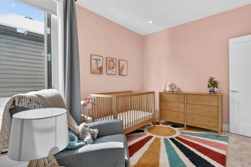 4905 21 Street Sw, Calgary, AB - Indoor