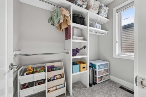 4905 21 Street Sw, Calgary, AB - Indoor