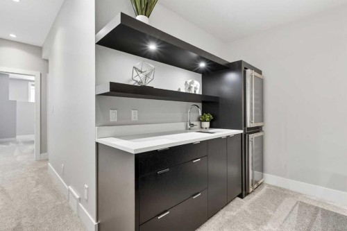 4905 21 Street Sw, Calgary, AB - Indoor