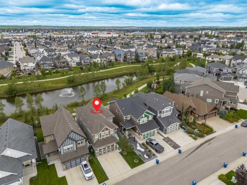 225 Kingsmere Cove SE Airdrie, AB T4A 0S1
