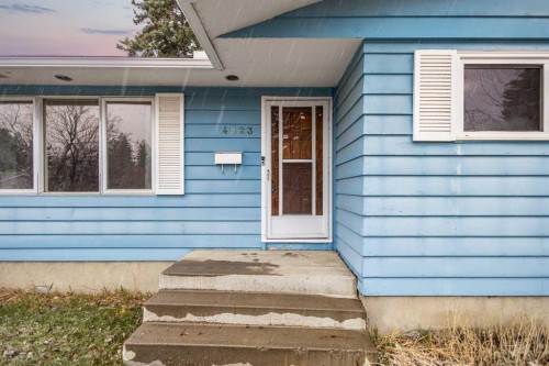 4823 Vanguard Road Nw, Calgary, AB - Outdoor