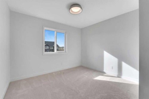150 Belvedere Crescent Se, Calgary, AB - Indoor Photo Showing Other Room