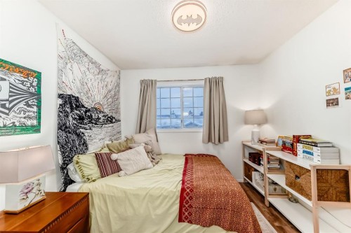 424 Hawkstone Manor Nw, Calgary, AB 