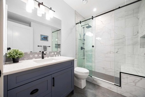 106 Evergreen Common Sw, Calgary, AB - Indoor Photo Showing Bathroom