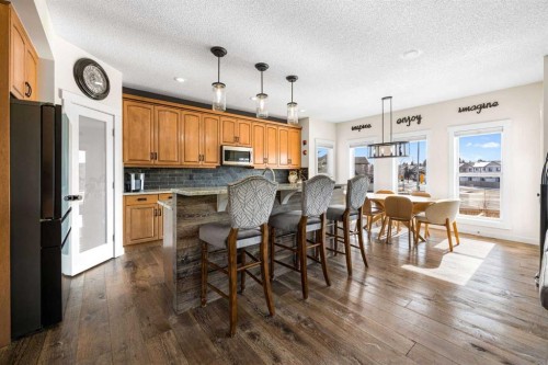 106 Evergreen Common Sw, Calgary, AB - Indoor Photo Showing Kitchen