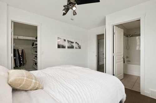 369 Mckenzie Towne Gate Se, Calgary, AB - Indoor Photo Showing Bedroom