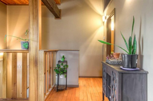 172 Oaktree Lane Sw, Calgary, AB - Indoor Photo Showing Other Room