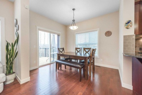 33 Evanscove Manor Nw, Calgary, AB - Indoor Photo Showing Dining Room