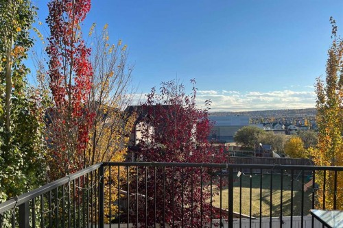 33 Evanscove Manor Nw, Calgary, AB - Outdoor With View