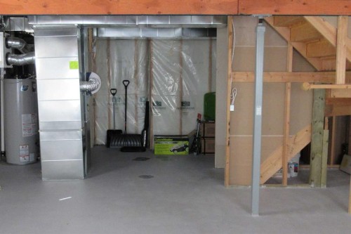 33 Evanscove Manor Nw, Calgary, AB - Indoor Photo Showing Basement