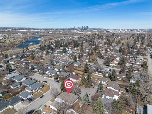 308 Lynnover Way Se, Calgary, AB - Outdoor With View