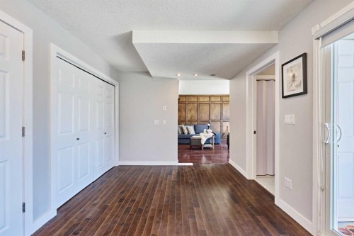 103 Pump Hill Road, Calgary, AB - Indoor Photo Showing Other Room