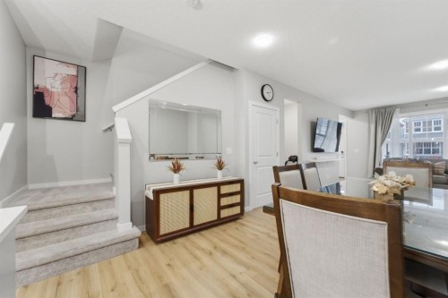 34 Lavender Manor Se, Calgary, AB - Indoor
