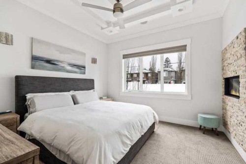 3917 16 Street Sw, Calgary, AB - Indoor Photo Showing Bedroom