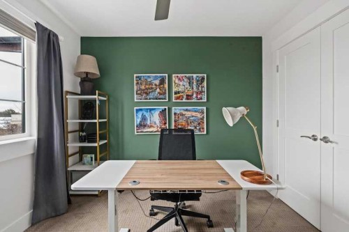 3917 16 Street Sw, Calgary, AB - Indoor Photo Showing Office