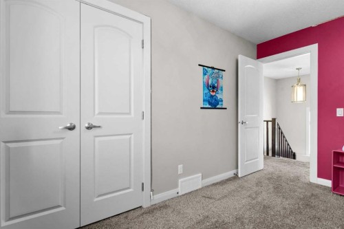 100 Kinniburgh Gardens, Chestermere, AB - Indoor Photo Showing Other Room