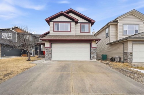165 Thornfield Close SE Airdrie, AB T4A 2K8