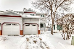 60 Scenic Gardens NW Calgary, AB T3L 1Y6