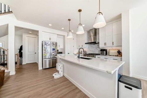 137 Verity Manor Sw, Calgary, AB - Indoor Photo Showing Kitchen With Upgraded Kitchen