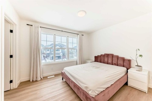 137 Verity Manor Sw, Calgary, AB - Indoor Photo Showing Bedroom