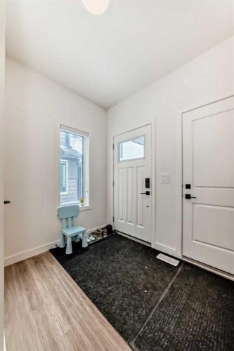 137 Verity Manor Sw, Calgary, AB - Indoor Photo Showing Other Room
