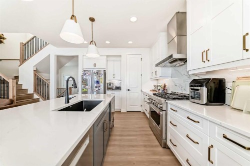 137 Verity Manor Sw, Calgary, AB - Indoor Photo Showing Kitchen With Upgraded Kitchen