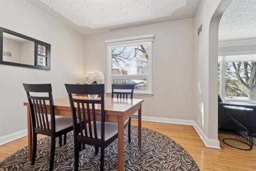 1628 9 Street Nw, Calgary, AB - Indoor Photo Showing Dining Room