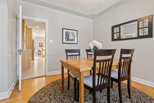 1628 9 Street Nw, Calgary, AB - Indoor Photo Showing Dining Room