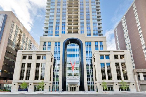 1704-930 6 Avenue Sw, Calgary, AB - Outdoor With Facade