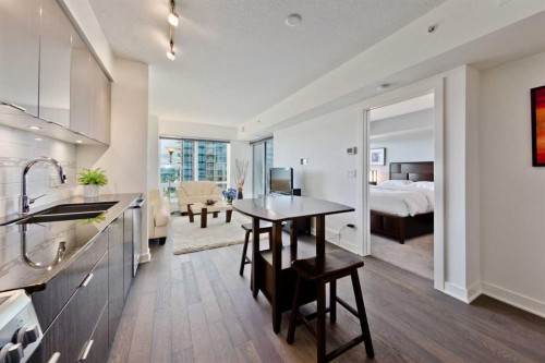 1704-930 6 Avenue Sw, Calgary, AB - Indoor