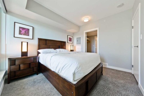 1704-930 6 Avenue Sw, Calgary, AB - Indoor Photo Showing Bedroom