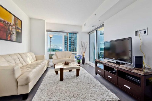 1704-930 6 Avenue Sw, Calgary, AB - Indoor Photo Showing Living Room
