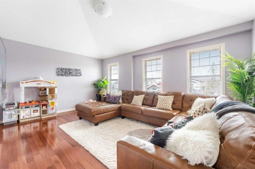 72 Panamount Heights Nw, Calgary, AB - Indoor Photo Showing Living Room
