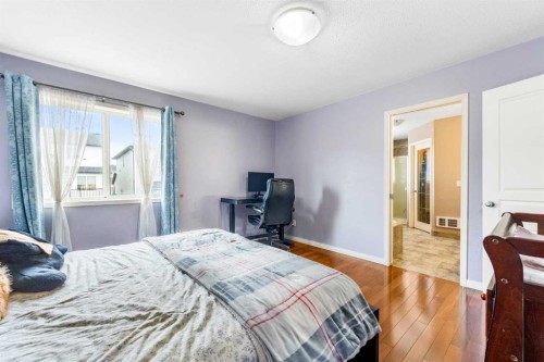 72 Panamount Heights Nw, Calgary, AB - Indoor Photo Showing Bedroom