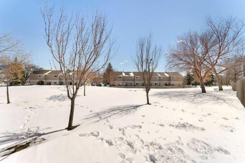 56-5520 1 Avenue Se, Calgary, AB - Outdoor
