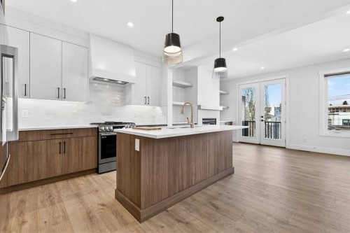 2012 37 Avenue Sw, Calgary, AB - Indoor Photo Showing Kitchen With Upgraded Kitchen