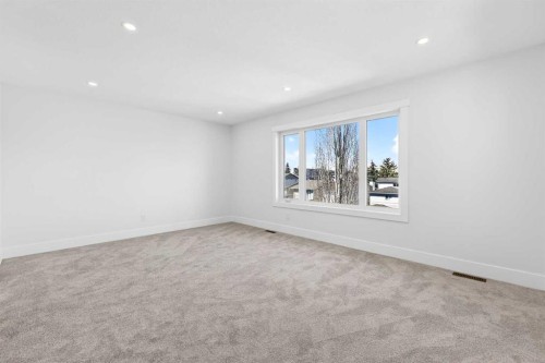 2012 37 Avenue Sw, Calgary, AB - Indoor Photo Showing Other Room