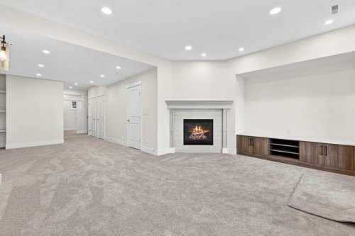 2012 37 Avenue Sw, Calgary, AB - Indoor With Fireplace