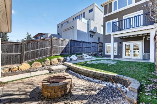 2012 37 Avenue Sw, Calgary, AB - Outdoor