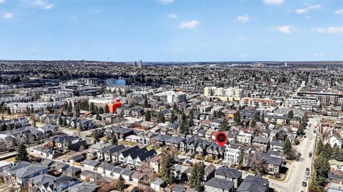 2012 37 Avenue Sw, Calgary, AB - Outdoor With View