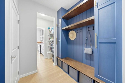 320 Sundown View, Cochrane, AB - Indoor Photo Showing Other Room