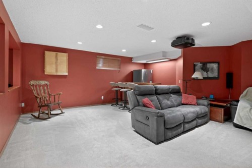 81 Riverwood Crescent Se, Calgary, AB - Indoor