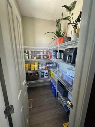 113 Copperpond Row Se, Calgary, AB - Indoor Photo Showing Other Room