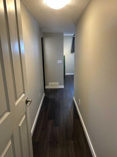113 Copperpond Row Se, Calgary, AB - Indoor Photo Showing Other Room