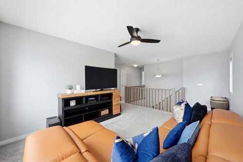 134 Windrow Link Sw, Airdrie, AB - Indoor